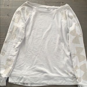 Under Armour Sweatshirt